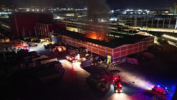 Manisa'da Granit Fabrikasında Yangın Çıktı