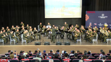 Mardin K&uuml;lt&uuml;r Yolu Festivali&rsquo;nde TSK Armoni Mızıkası konseri