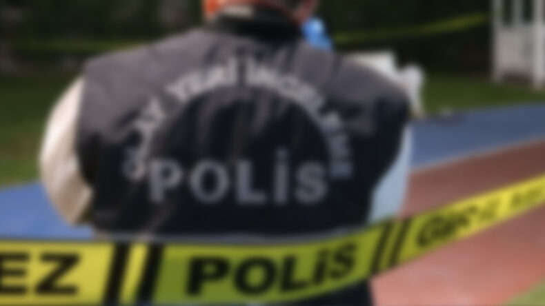 Mezarlıkta Bebek Cesedi Bulundu