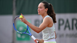 Milli tenisçi Zeynep Sönmez, Ningbo Açık'ta İkinci Tura Geçti