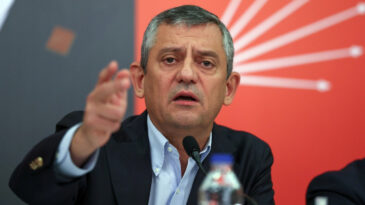 Milyonların G&ouml;zleri Ankara'ya &Ccedil;evrildi: CHP Kurultayı Davası Başladı