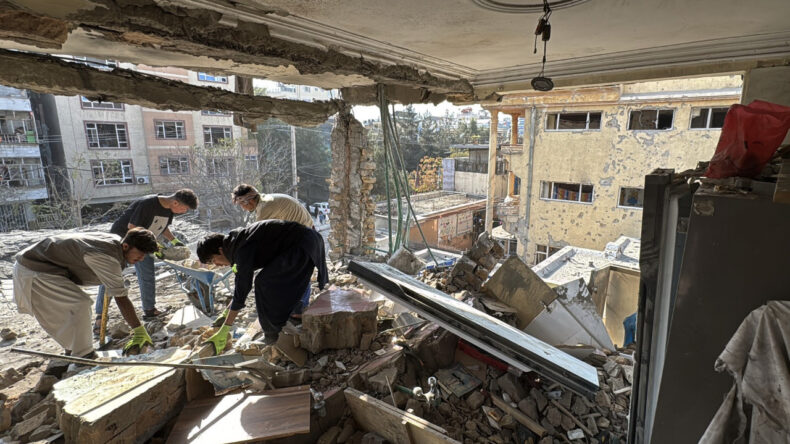 MİT'in Katkılarıyla İlk Temas İstanbul'da Gerçekleşti