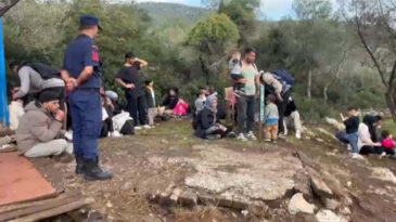 Muğla'da 74 G&ouml;&ccedil;men Yakalandı