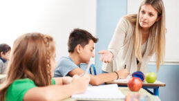 Okullarda Telefon Yasağının Etkisi Nedir?