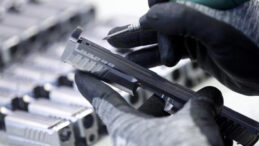 Oto Tamirhanesinde Büyük Silah Ele Geçirildi