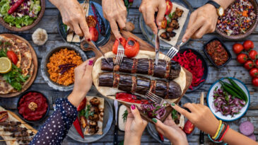 "D&uuml;nyanın En İyi Yemek Şehirleri" Listesinde T&uuml;rkiye'den İki Kent Bulunuyor