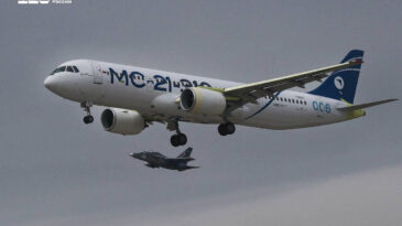 Rus Yapımı Yolcu U&ccedil;ağı Havalandı