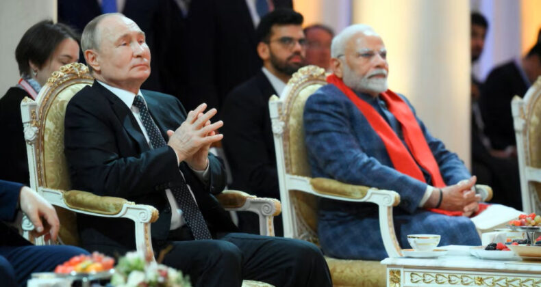 Rusya'nın Hindistan’a Petrol Sevkiyatı Süregeldi