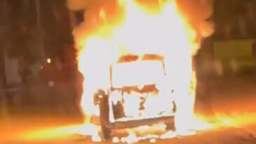 Saniyeler İ&ccedil;inde Alev Topuna D&ouml;n&uuml;şt&uuml;