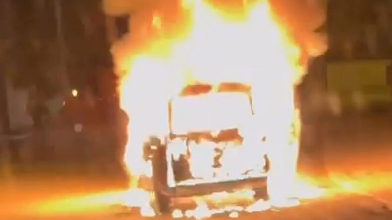 Saniyeler İ&ccedil;inde Alev Topuna D&ouml;n&uuml;şt&uuml;