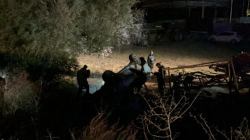 Şarampole Devrilen Ara&ccedil;ta Can Verdi