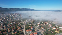 Sındırgı'da Deprem Bölgesinde Sis Etkili Oldu