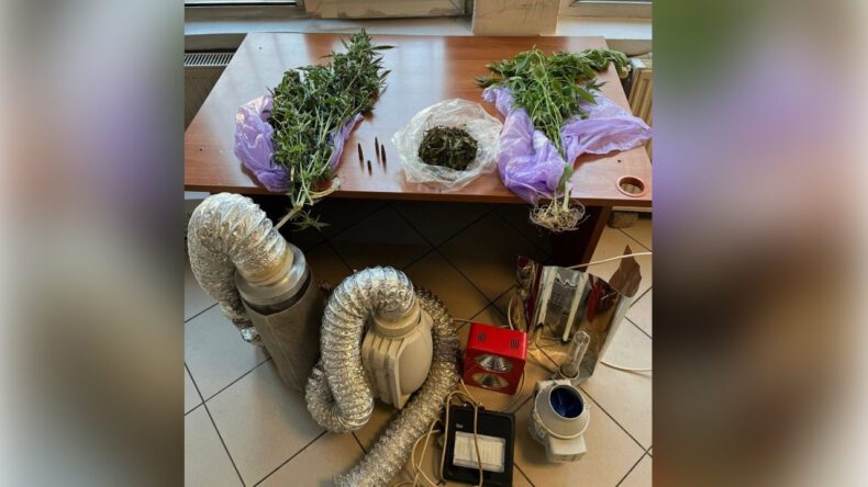 Sohbet Uygulamasında Uyuşturucu Ticaretine Geçit Yok: İki Kişi Yakalandı