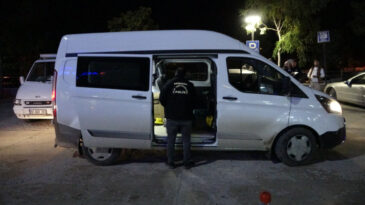 Tabancadan A&ccedil;ılan Ateşle Yaralandı, Hastaneye Koştu