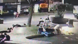 Taksim'de Bankta Uyuyan Adamın Telefonu Çalındı