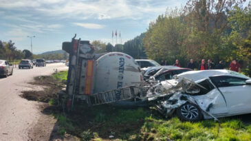 Tanker, Park Halindeki Ara&ccedil;ları Bi&ccedil;ti