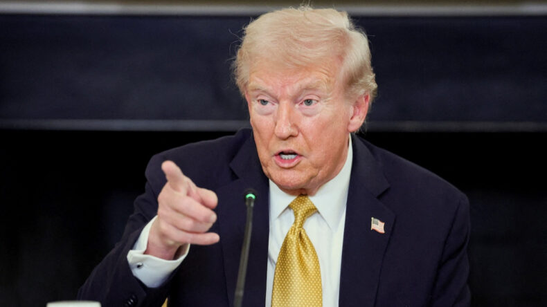 Teknoloji CEO'ları Trump'ın Fikirlerini Etkiledi