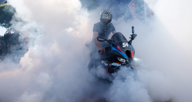 Toprak Razgatlıoğlu, Memleketinde Coşkuyla Karşılandı