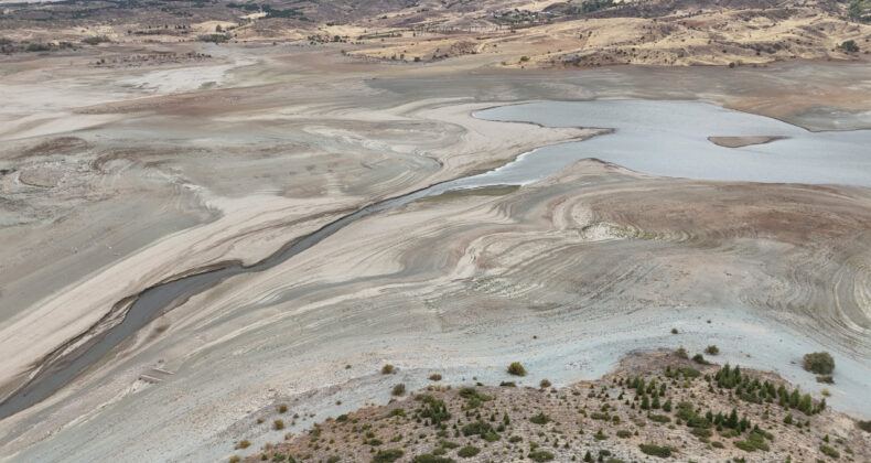 Toprak ve Su Kaynaklarına 221 Milyar Lira Ayrıldı