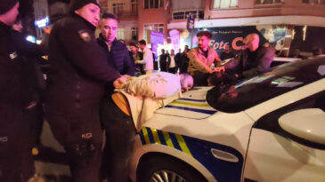 Trafik M&uuml;d&uuml;r&uuml;ne Saldırı! Kimlik Sordu, Tekme Attı ve Tutuklandı