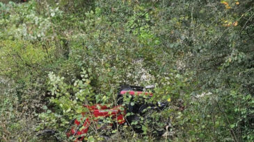 Trakt&ouml;r Devrildi, 26 Yaşındaki Gen&ccedil; Hayatını Kaybetti