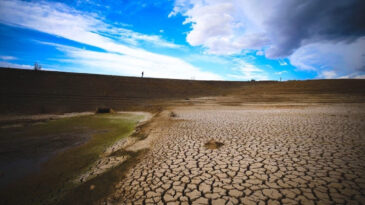 T&uuml;rkiye&rsquo;nin G&uuml;neyi Hızla &Ccedil;&ouml;le D&ouml;n&uuml;ş&uuml;yor