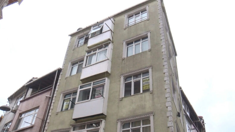 Üzücü Hâdise: Beşinci Kattan Düşen Kadın Hayatını Kaybetti