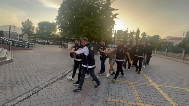 Uyuşturucu Operasyonu: Polisle Çatışan İki Kişi Tutuklandı