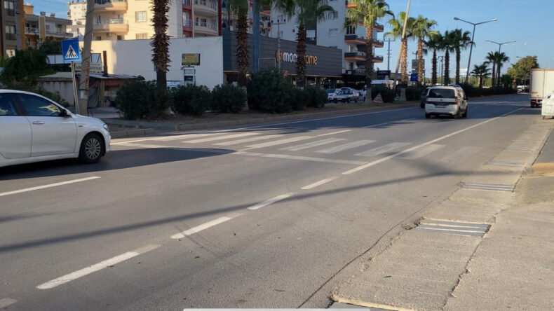 Yaya Geçidinde Bir Çocuğa Araç Çarptı