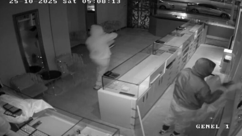 İş Yerinin Kumandasını Kopyalayıp 7 Kilo Altın &Ccedil;almışlar