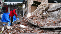 Yıkılan Binalardan Karot Alınması İşlemleri Başladı