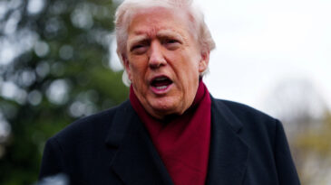 'Performans' Makalesi Trump'ı Kızdırdı