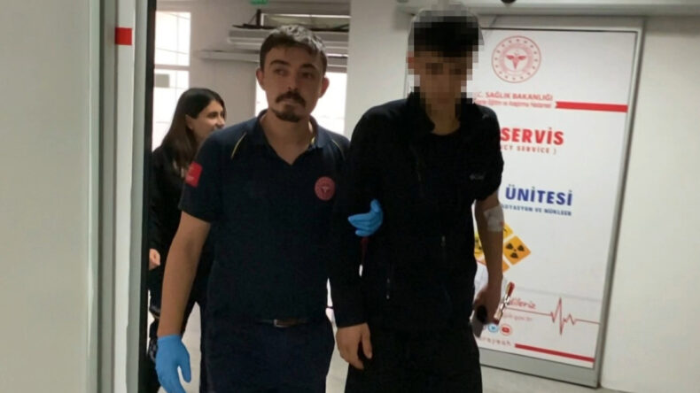 'Yan baktın’ diye 4 çocuk tarafından bıçaklandı