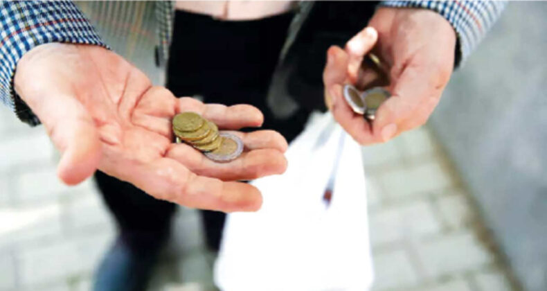 10 Aileden 3'ü Yoksulluk Sınırının Altında Yaşıyor