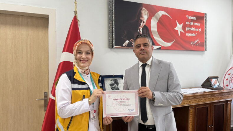 112'nin Yardımıyla Eşine Doğum Yaptırdı