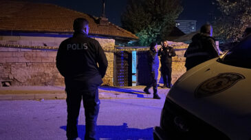 16 Yaşındaki Gen&ccedil;, Babasını &Ouml;ld&uuml;rd&uuml;! Kavga Bor&ccedil; &Uuml;zerinden &Ccedil;ıktı