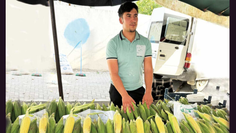 18 Yaşındayım Ama Sa&ccedil;ım Başım Ağardı