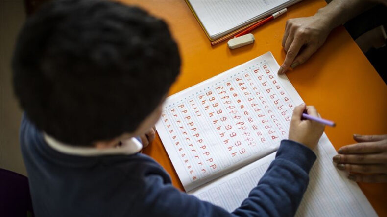 33 &Ccedil;ocuktan Biri Otizmli