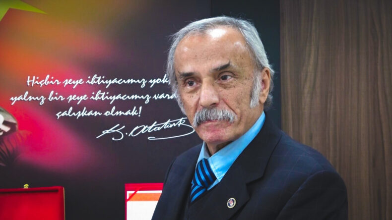 68 Yaşında Mezun Oldu, Kadavra Bağışı Yaptı