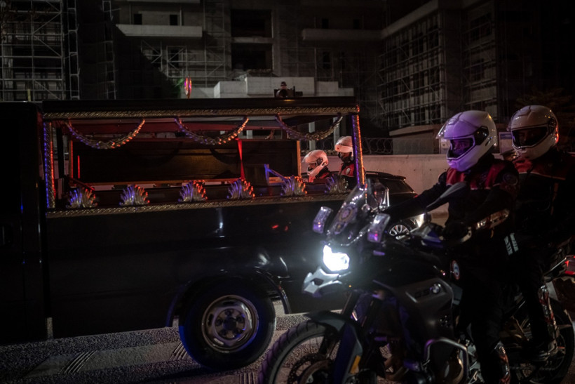 Şehitlerin naaşları Mürted Hava Üssü'nde