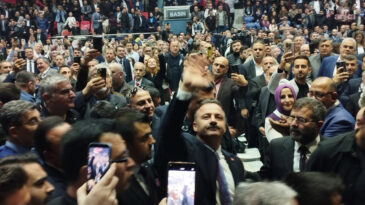 Ağıralioğlu'ndan Erdoğan'a &ldquo;Eş Cumhurbaşkanlığı" teklifi