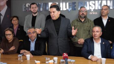 Ahmet &Ouml;zer: Cezaevinde İki B&uuml;y&uuml;k &Uuml;z&uuml;nt&uuml;m Olmuştu