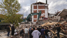 AKP’li isim ilan etti: Sındırgı 'afet bölgesi'