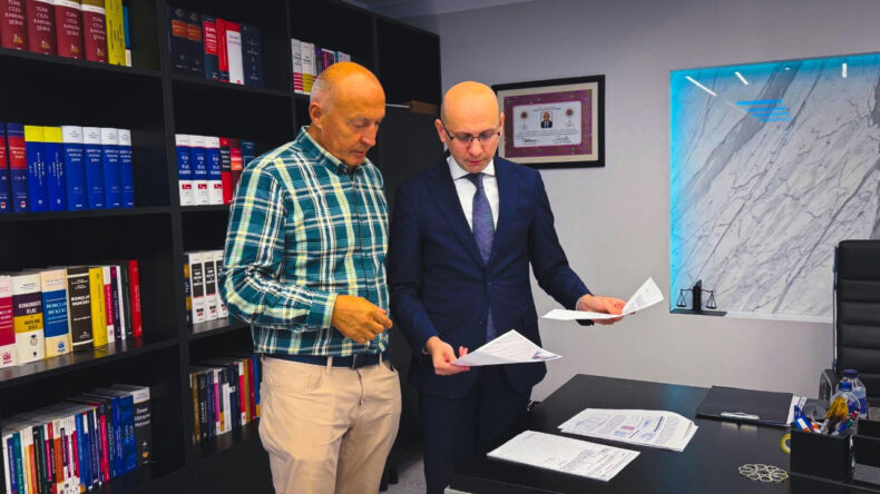 Almanya'dan döndü, 200 milyon TL dolandırıldı