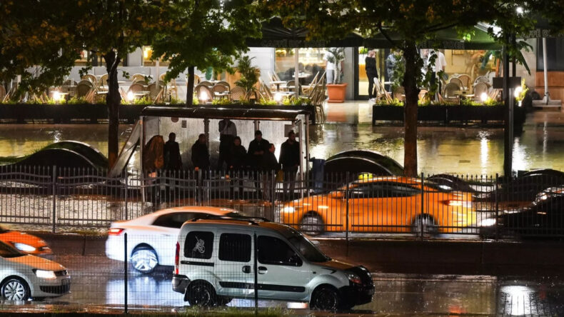 Ankara'da Kış Başladı: &Uuml;cretsiz Ara&ccedil; &Ccedil;ekici Hizmeti