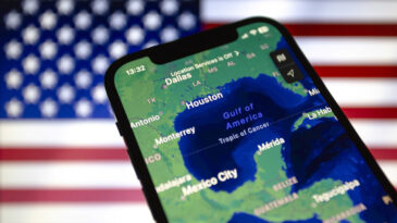 Apple ile Avrupa Komisyonu Arasında "Kapı Bek&ccedil;isi" Tartışması