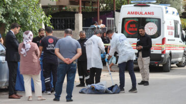 Arkadaşını K&uuml;frettiği İ&ccedil;in Hayatına Son Verdi
