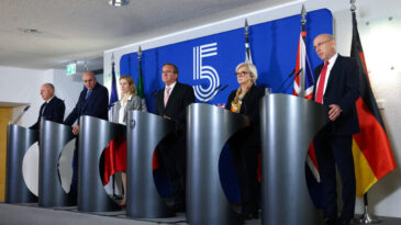 Avrupa Beşlisi&rsquo;nden Ukrayna&rsquo;ya yeni yardım