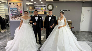 Aynı Yaştaki Kardeşler, Aynı Yaştaki Gelinlerle, Aynı G&uuml;n D&uuml;nya Evine Girdi