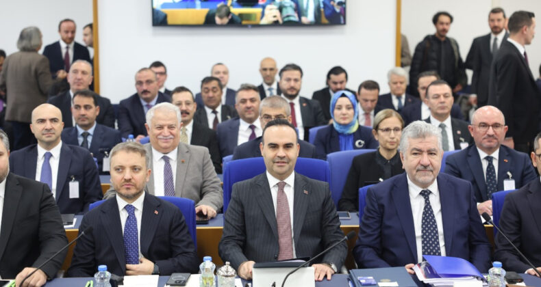 Bakan Kacır'dan 'KAAN motoru' Açıklaması